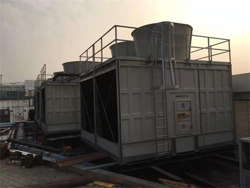 不銹鋼冷卻塔廠家淺析關(guān)于冷卻塔漂水的處理方法(玻