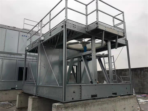 玻璃冷卻塔在工業生產中的重要性